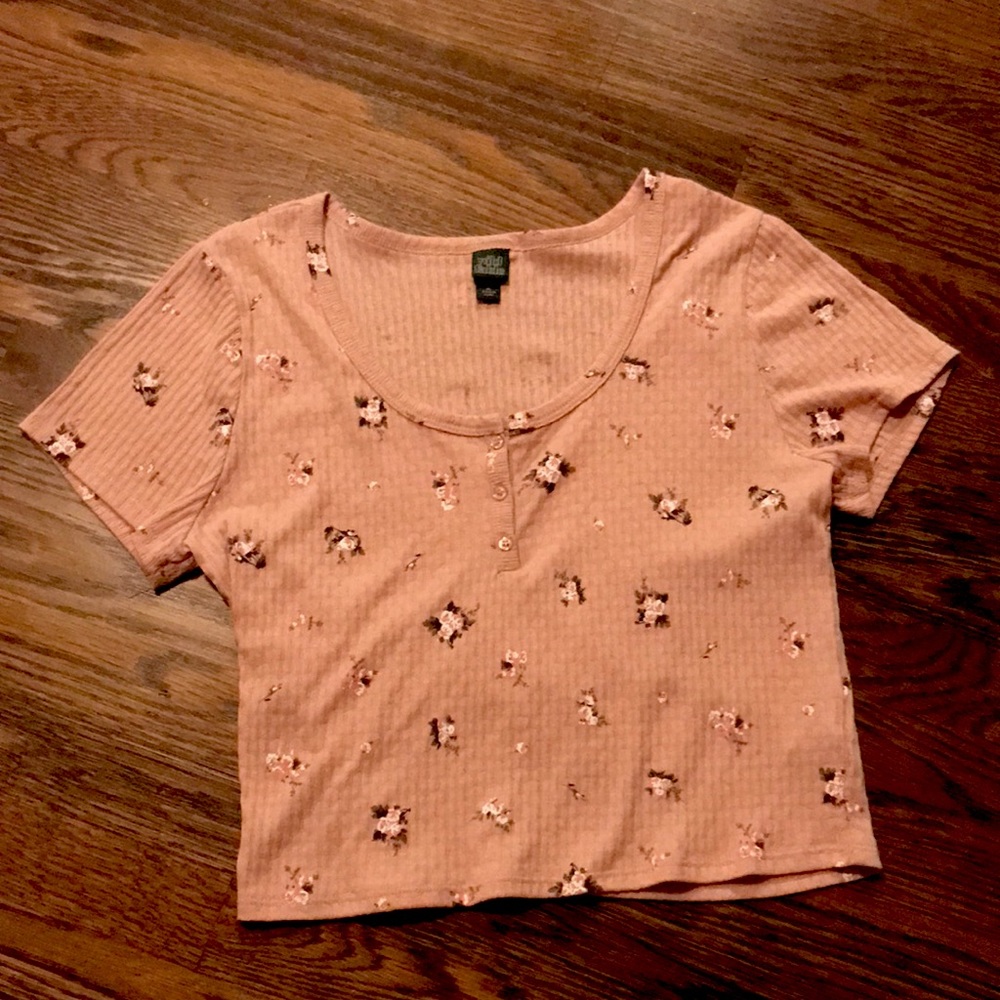 light pink crop top